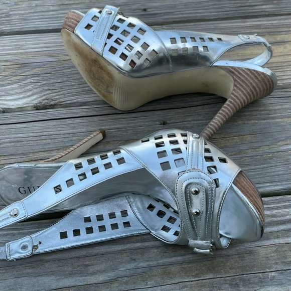 Guess Women Heel Shoes Silver Tone Leather Upper Open Toe Shoes Size 9M - Picture 8 of 12